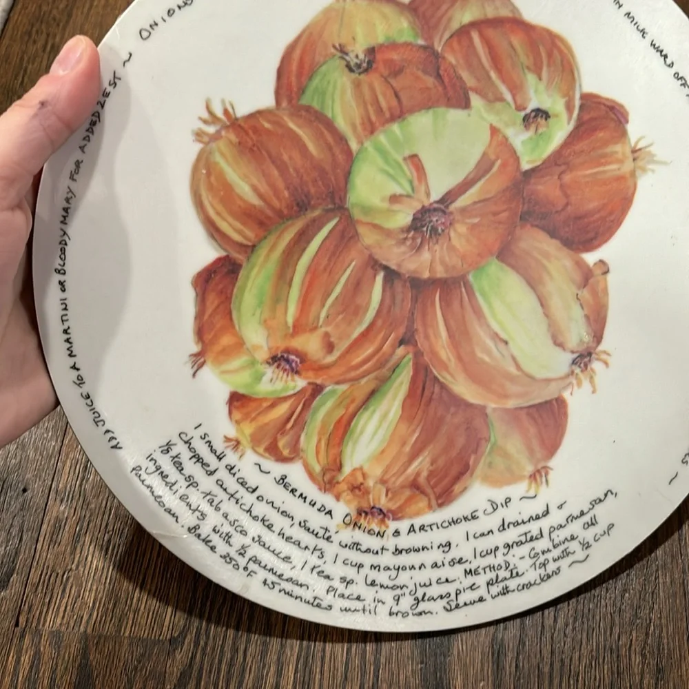 ⭐️2/$10 - cutting board
